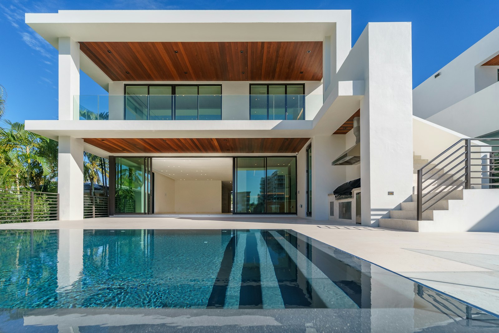 The Glass Pavilion // Allegria